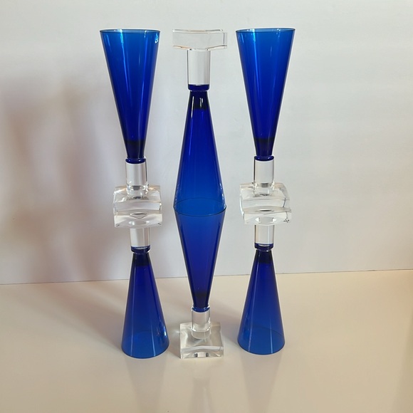 Acrylic cobalt blue champagne drink, glasses square footed base tapered top E2 - Picture 5 of 8